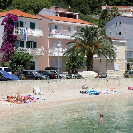 Apartments By The Sea Podgora, Makarska - 11469 Exterior photo