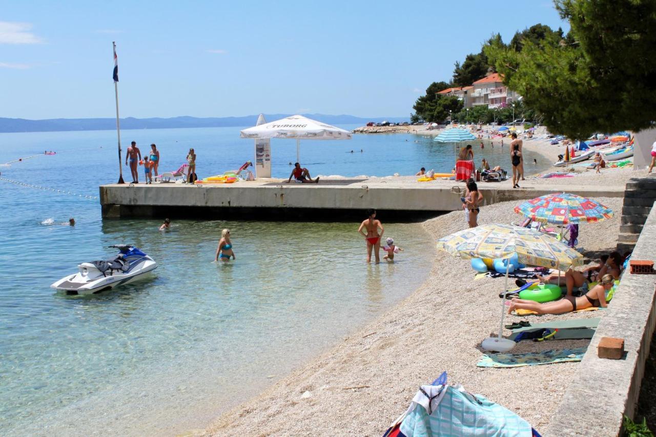 Apartments By The Sea Podgora, Makarska - 11469 Exterior photo