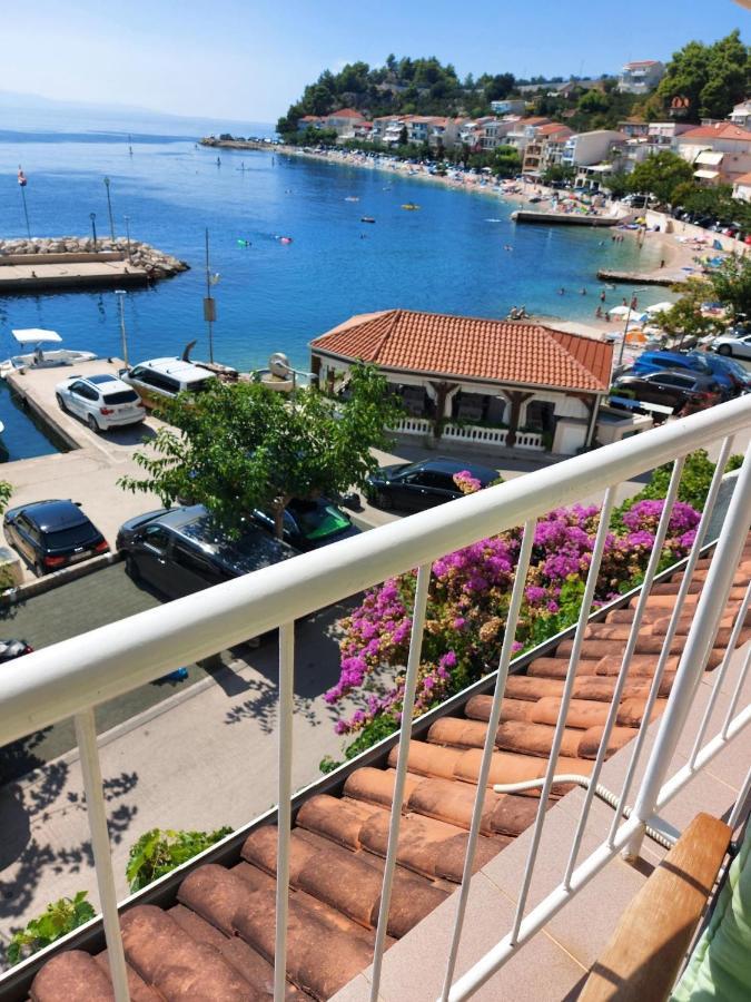 Apartments By The Sea Podgora, Makarska - 11469 Exterior photo